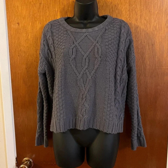 Mudd Gray Cable Knit Cropped Sweater Women's Small Cozy Fall Winter Top Pullover - Picture 8 of 14
